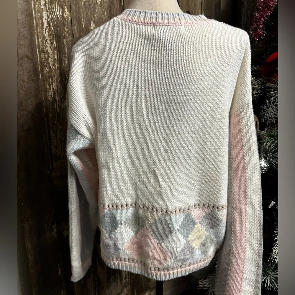 Chic Striped Cardigan Sweater in Soft Pastels - Picture 4 of 5